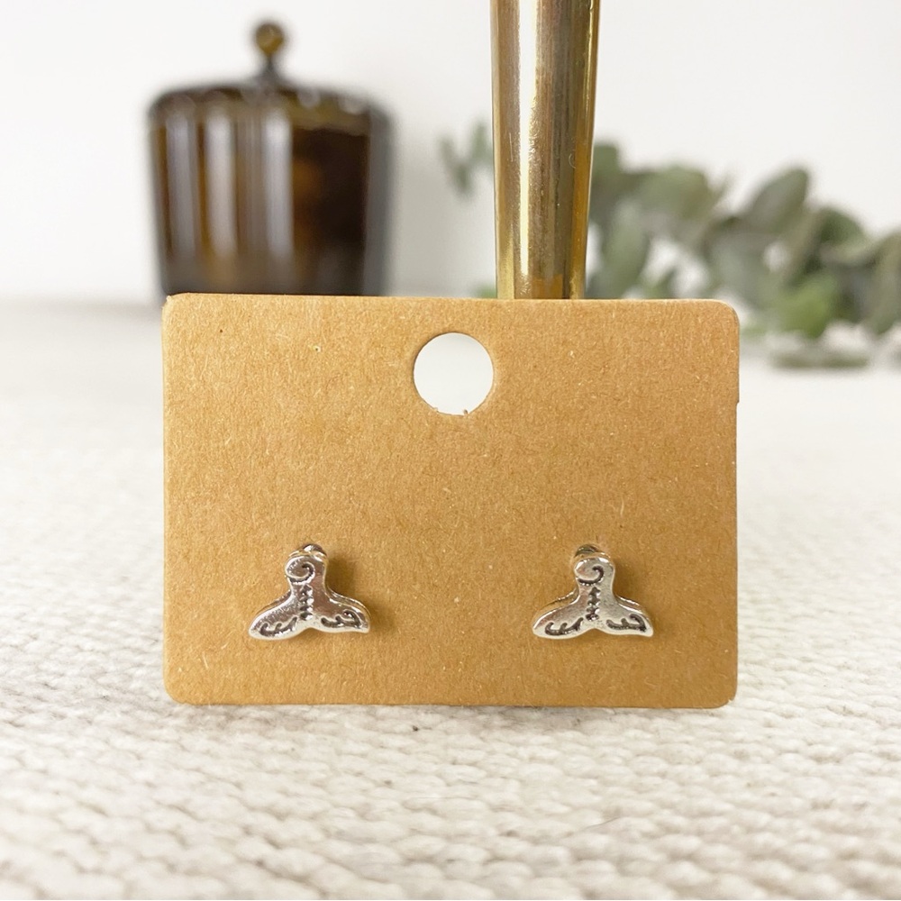 NEW Mermaid Tail Whale Tail stud Earrings Antique Silver color Boutique
